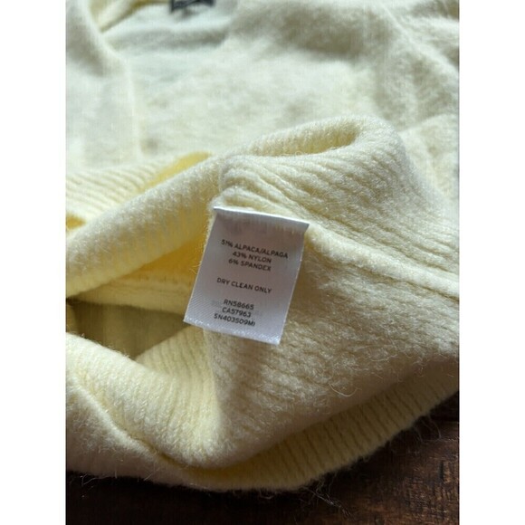 Something Navy Alpaca Knit Cream Puff Sleeves Sweater Women’s M - Picture 5 of 7